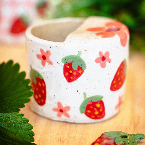 April | Berry Picnic Tumbler