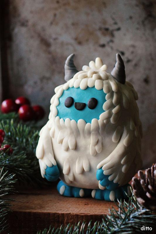 Glow in Dark Colossal Yeti Kit with Online Tutorial